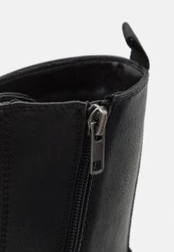 Pier One Veterboots - Black 11 Pier One Veterboots - Black -Pier One Verkoop 039c123f8b4b4151b8d0bff251574ade