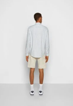 Pier One Overhemd -Light Blue/White 11 Pier One Overhemd -Light Blue/White -Pier One Verkoop 11e4d79f744648cc9aef0b3334080fcb