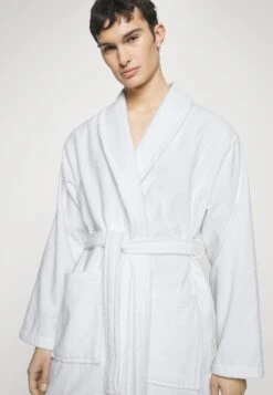 Pier One Shawl Towel Bathrobe - Badjas - White -Pier One Verkoop 1750537fe5284a27957b17c8aded1f98
