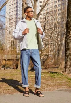 Pier One Unisex - Pantoffels - Black 10 Pier One Unisex - Pantoffels - Black -Pier One Verkoop 21323aaf96c24ccbb412a95ef516eddd