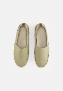 Pier One Rena Espadrille Unisex - Espadrilles - Olive 9 Pier One Rena Espadrille Unisex - Espadrilles - Olive -Pier One Verkoop 37f61750ec004994b62ae6ddcfad1a43