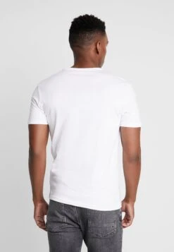 Pier One 3 Pack - T-Shirt Basic - White -Pier One Verkoop 390617d256dd4fe89b3c53ee69ac72d4
