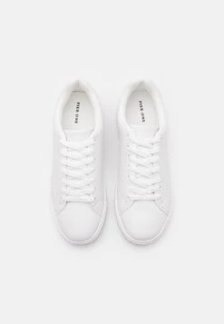 Pier One Unisex - Sneakers Laag - White 9 Pier One Unisex - Sneakers Laag - White -Pier One Verkoop 415a1a6b095d47bbbe2e0e988b994530