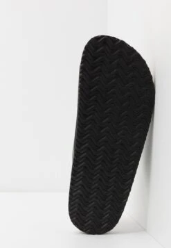 Pier One Unisex - Pantoffels - Black 14 Pier One Unisex - Pantoffels - Black -Pier One Verkoop 4a735c24e60449a29969a0148d036b07