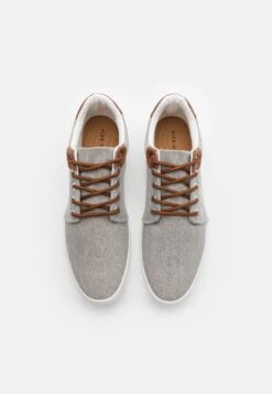 Pier One Unisex - Sneakers Laag - Light Grey 9 Pier One Unisex - Sneakers Laag - Light Grey -Pier One Verkoop 60fe947ef8cf4df19401d326e0123b74