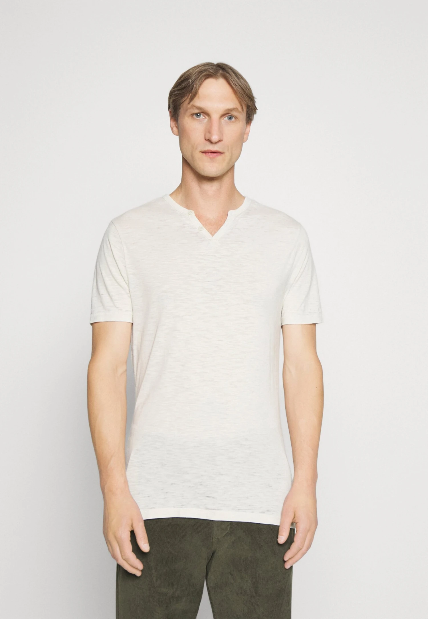 Pier One T-Shirt Basic - Off-White 1 Pier One T-Shirt Basic - Off-White