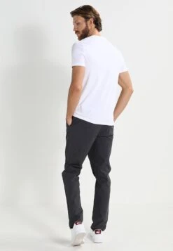 Pier One 2 Pack - T-Shirt Basic - White -Pier One Verkoop 713a3334180c436b91794219a10b6498