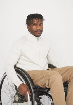 Pier One Vest - Off White 11 Pier One Vest - Off White -Pier One Verkoop 71d3668adaf443ab9b811ddde92452be