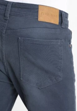 Pier One Coloured Baron - Slim Fit Jeans - Dark Blue 9 Pier One Coloured Baron - Slim Fit Jeans - Dark Blue -Pier One Verkoop 8190d0381c3340488df2e1b56401ad3b