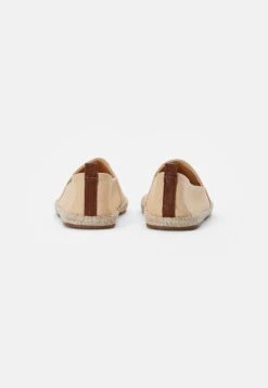Pier One Rena Espadrille Unisex - Espadrilles - Beige 8 Pier One Rena Espadrille Unisex - Espadrilles - Beige -Pier One Verkoop 8310eea23d7d45459447954d543b0c0d