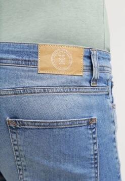Pier One Slim Fit Jeans - Light Blue Denim 12 Pier One Slim Fit Jeans - Light Blue Denim -Pier One Verkoop 86616cf9595a4cd4a68ac3c4756a4ad3