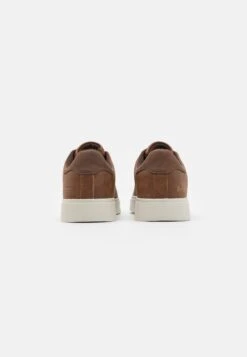 Pier One Unisex - Sneakers Laag - Cognac 8 Pier One Unisex - Sneakers Laag - Cognac -Pier One Verkoop 8fc46a00bfc54014b9ab0c4b860fd9e9