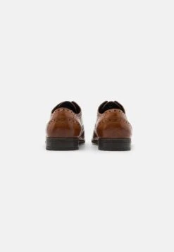 Pier One Leather - Veterschoenen - Cognac 8 Pier One Leather - Veterschoenen - Cognac -Pier One Verkoop 987fb857b7e844fdb945f4f9679d3ad0