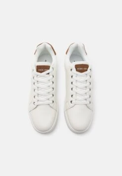 Pier One Sneakers Laag - White -Pier One Verkoop a459a37a54644a3aa05e27c6f0a40515