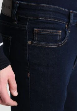 Pier One Basic - Straight Leg Jeans - Rinsed -Pier One Verkoop abcf0dd4e2f44f36b372d1a00b38a238