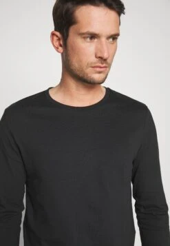 Pier One 2 Pack - Longsleeve - White/Black -Pier One Verkoop abe5f01df1c144a5b727bffa4e9f9909