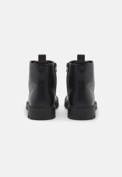 Pier One Unisex - Veterboots - Black -Pier One Verkoop b4bba21c5c5045809f9f89fdc8738ce6