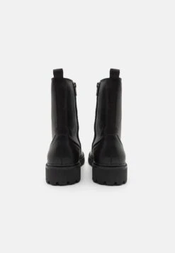 Pier One Veterboots - Black 8 Pier One Veterboots - Black -Pier One Verkoop bd421cd09df642f29067d1f71e48ca04