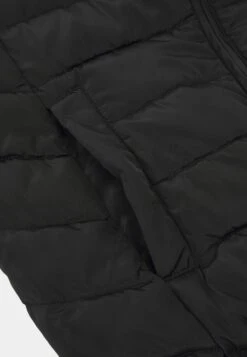 Pier One Bodywarmer - Black 22 Pier One Bodywarmer - Black -Pier One Verkoop cf4a59af20294d6fbaf3c204b1e4d702