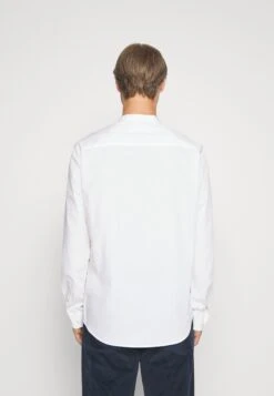 Pier One 2 Pack - Overhemd - White/Olive 8 Pier One 2 Pack - Overhemd - White/Olive -Pier One Verkoop df19cc02f99342c9a0b8409e9ead6fb0