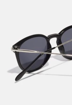 Pier One Zonnebril - Black 6 Pier One Zonnebril - Black -Pier One Verkoop e1238979fc144555bfd451a98b4e6bbf