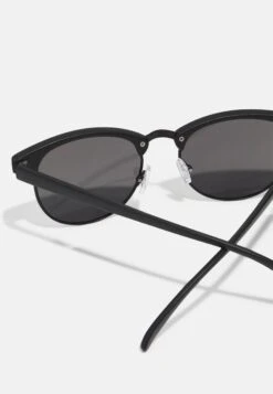 Pier One Unisex - Zonnebril -Black -Pier One Verkoop f41786acb4f54644b6e1caf49d70a762