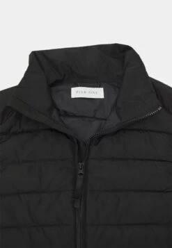 Pier One Bodywarmer - Black 24 Pier One Bodywarmer - Black -Pier One Verkoop f4888c40f5f941bcb27bf9cb3e8f84e8