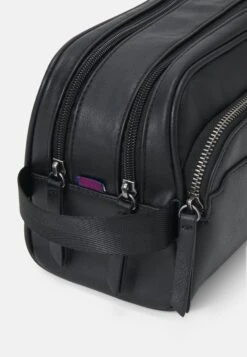 Pier One Toilettas - Black -Pier One Verkoop f533c08f73014507a19f0f1471b18552